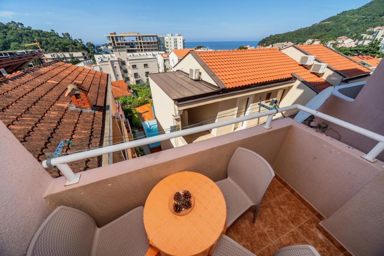 Apartments Pod Lozom With Seaview Petrovac Szoba fotó
