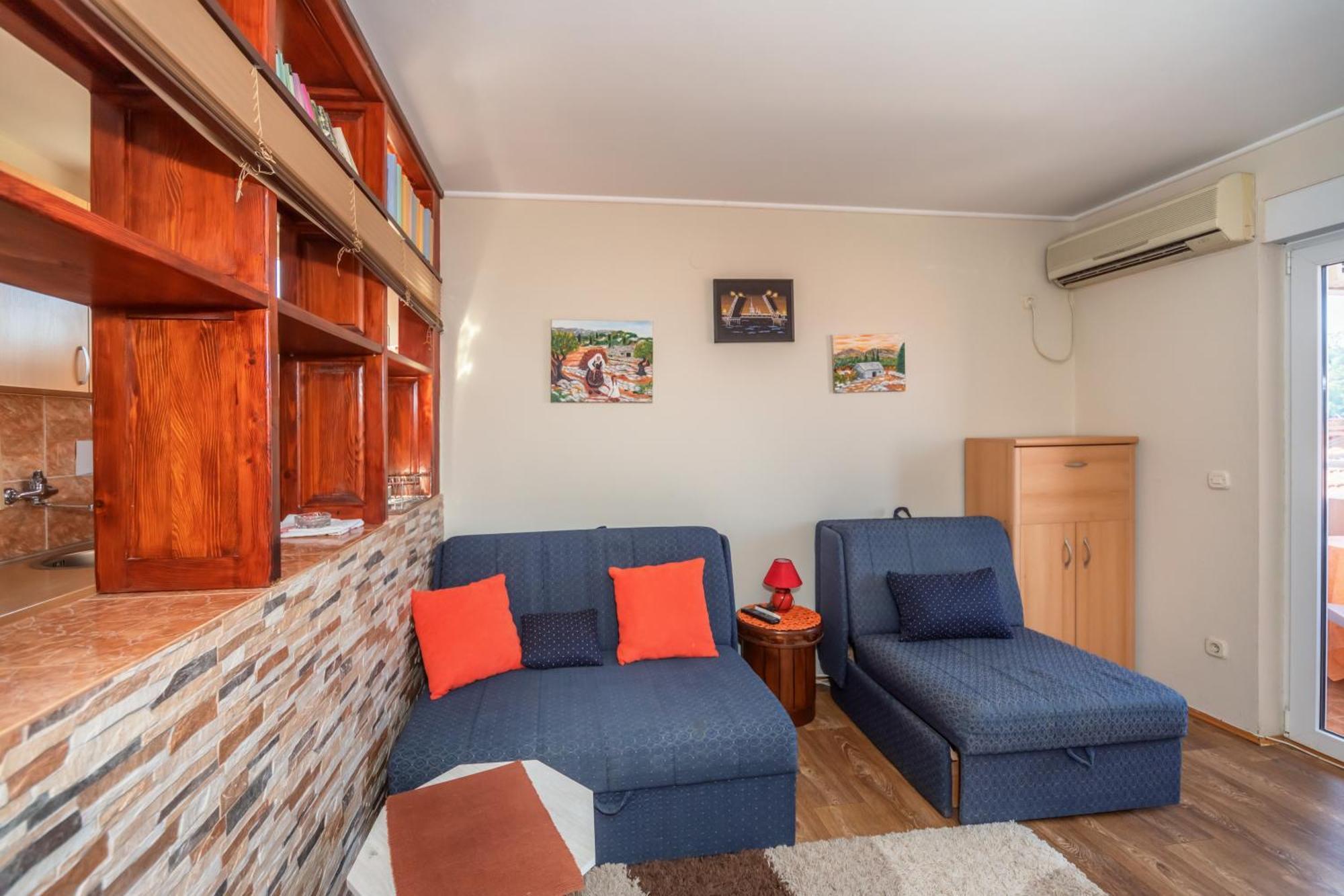 Apartments Pod Lozom With Seaview Petrovac Szoba fotó