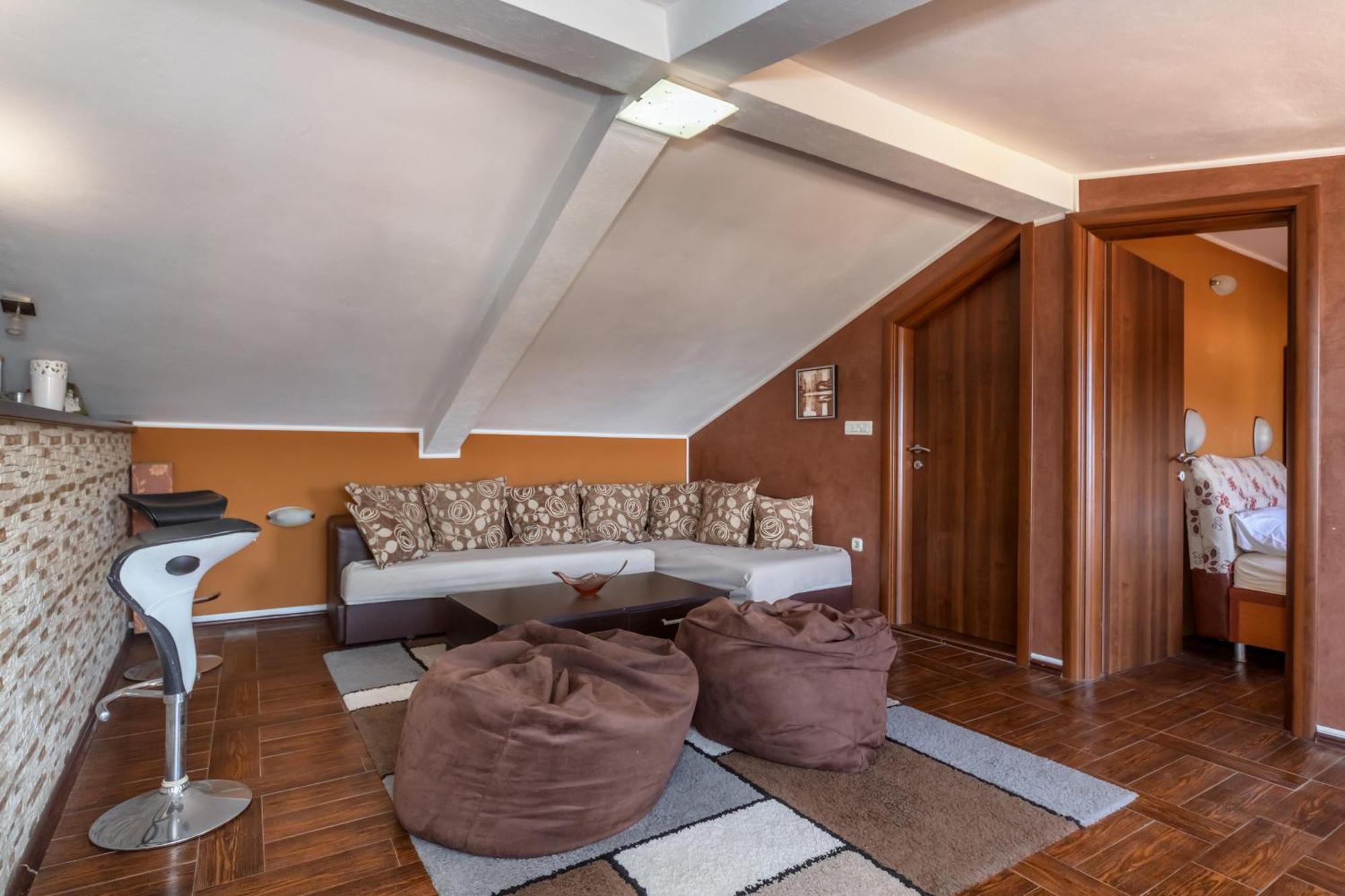 Apartments Pod Lozom With Seaview Petrovac Szoba fotó
