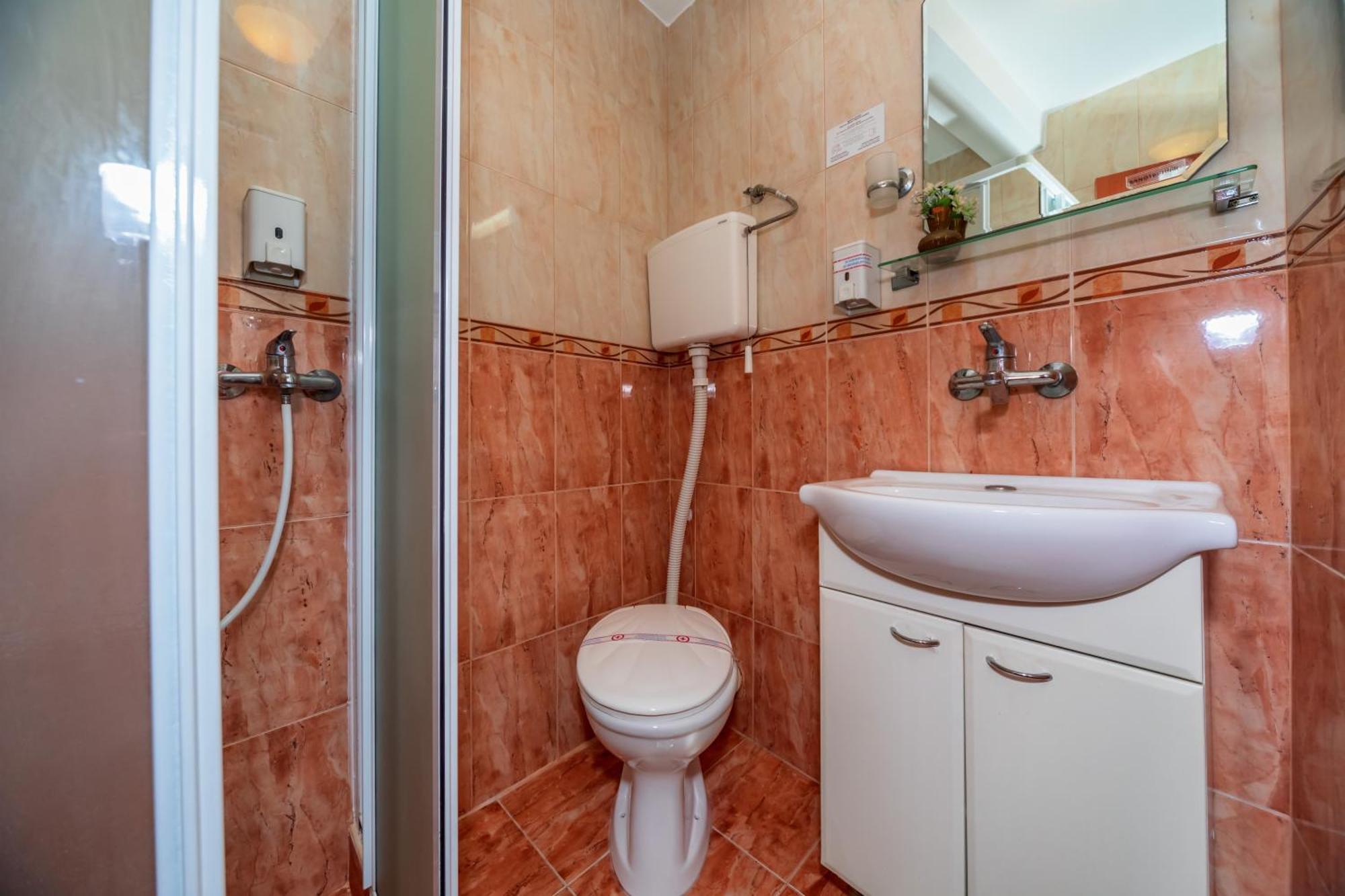 Apartments Pod Lozom With Seaview Petrovac Szoba fotó